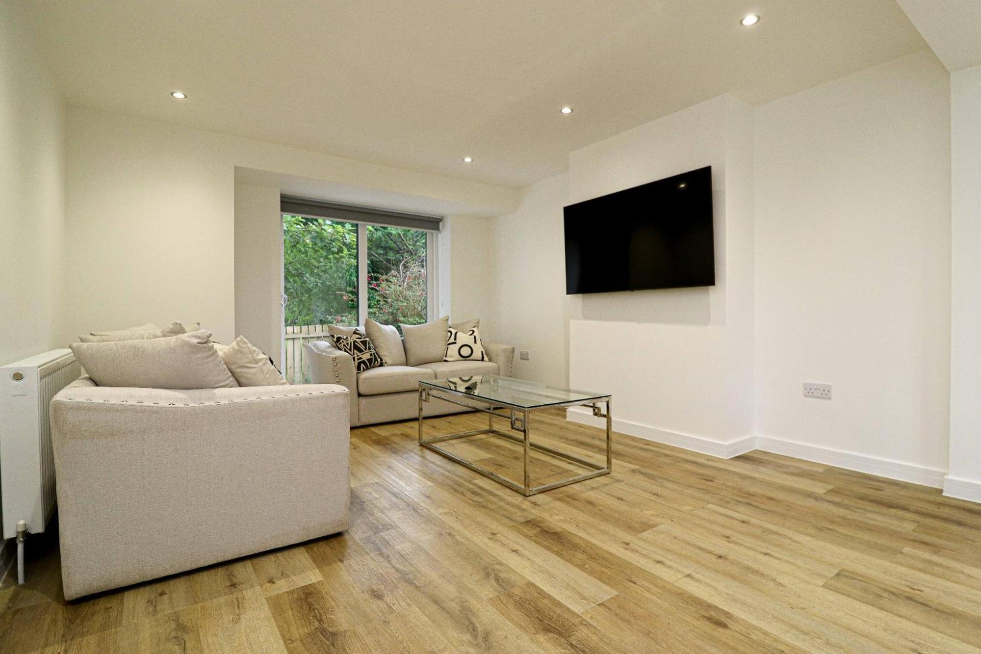 Wyndford Riverside House グラスゴー エクステリア 写真